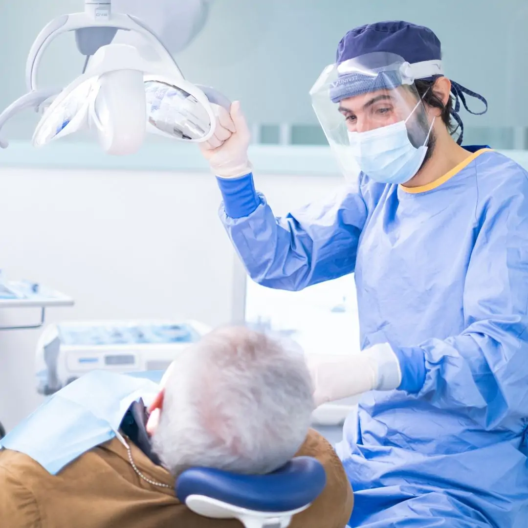 Chirurgia orale 1 estrazione dente del giudizio a Brescia